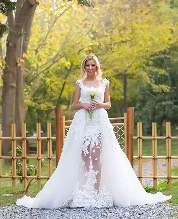 OZ HAUTE COUTURE